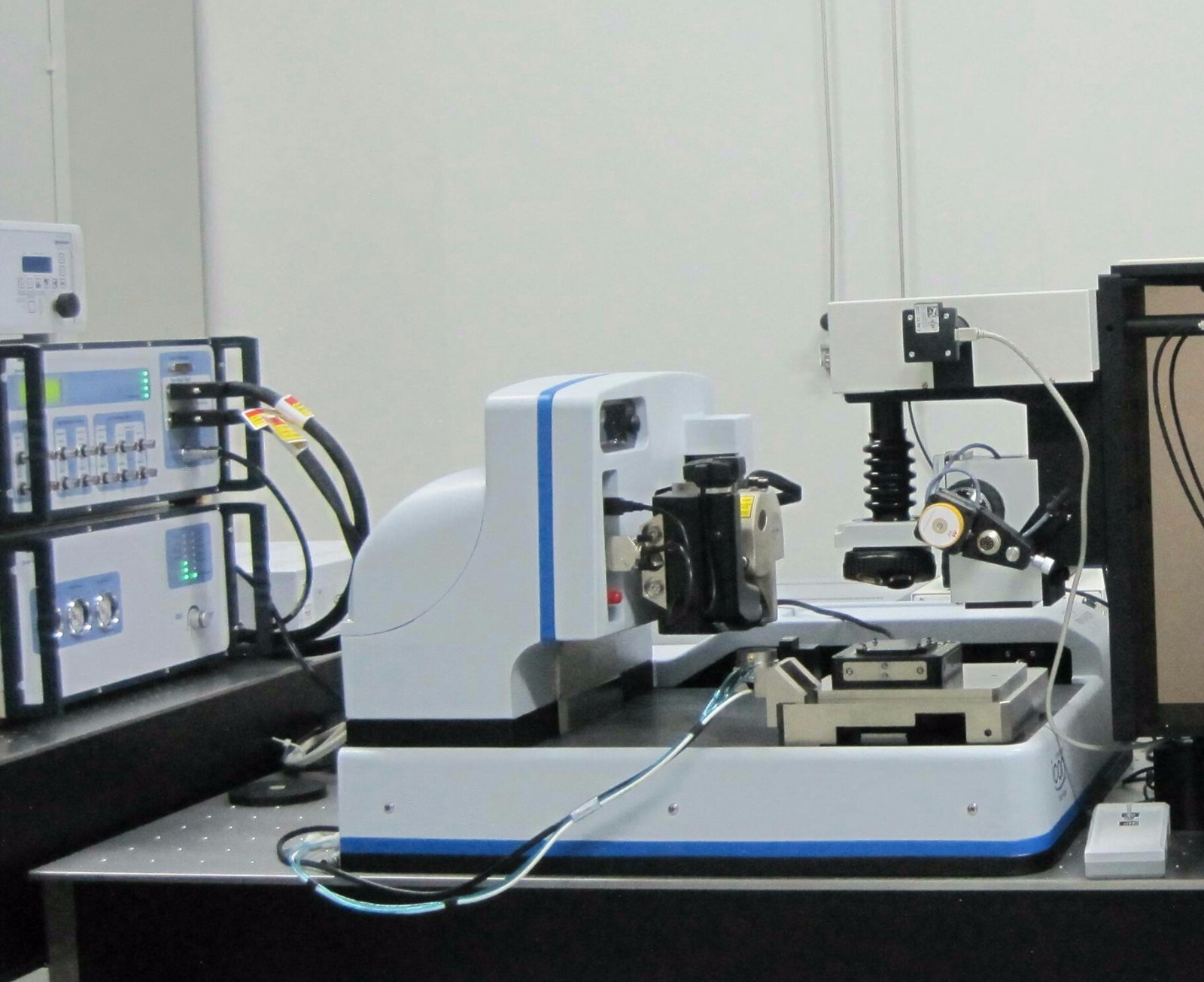 使用超声波扫描显微镜的注意事项